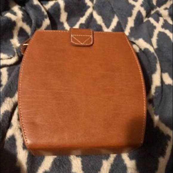 Tapestry Handbag - Picture 3 of 3